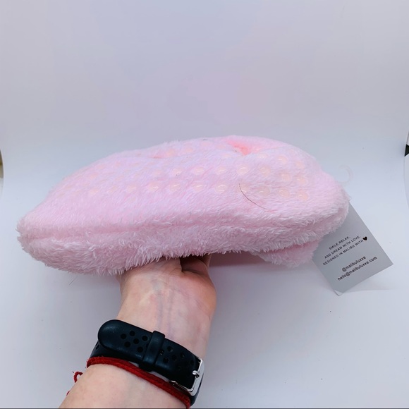 NWT Malibu Luxxe Slippers LOVE size S/M - Picture 2 of 6